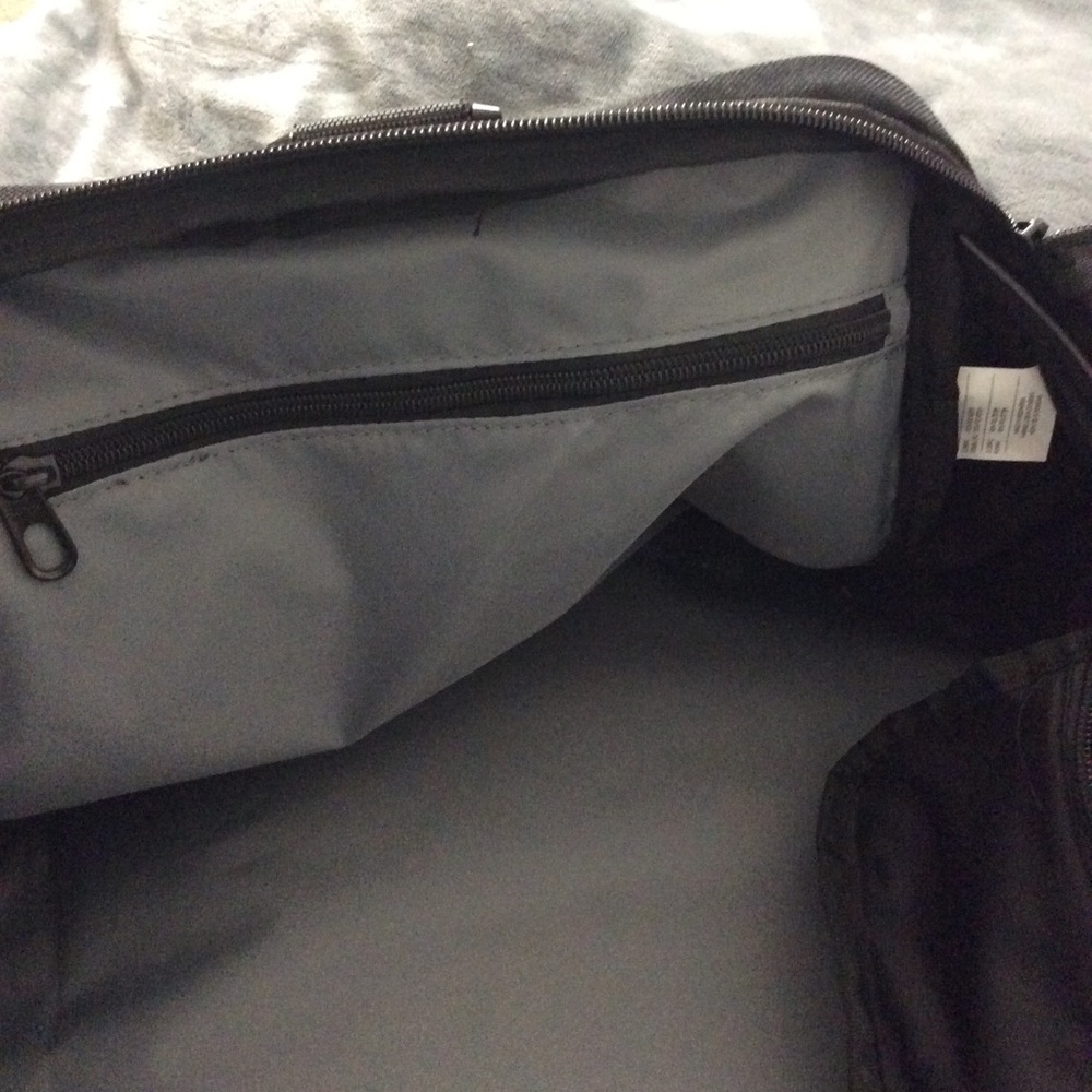 Nike Brasilia Large Duffel Bag - Picture 10 of 16